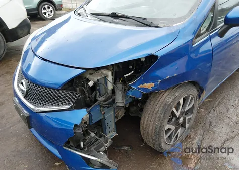 2015 Nissan Versa Note Sr z USA, uszkodzony, nr VIN 3N1CE2CP0FL356711